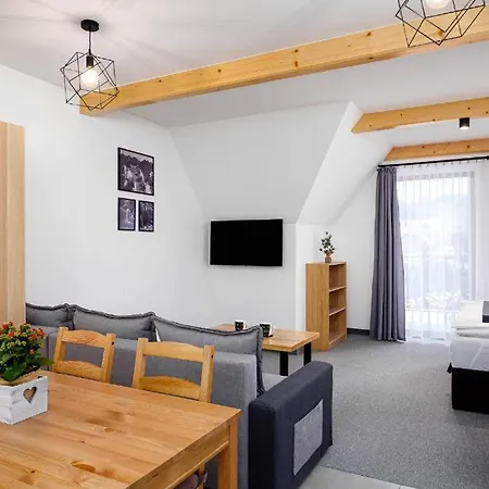 Taternik - Mountain View - Family Room&101 Apartment