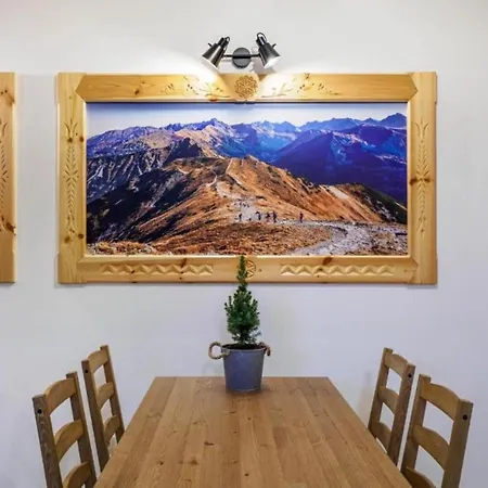 Taternik - Mountain View - Family Room&101 *